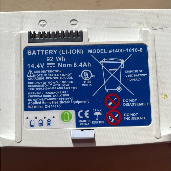 Inogen BA-300 Battery (LI-ION) for Portable Oxygen Machine - Picture 1 of 3